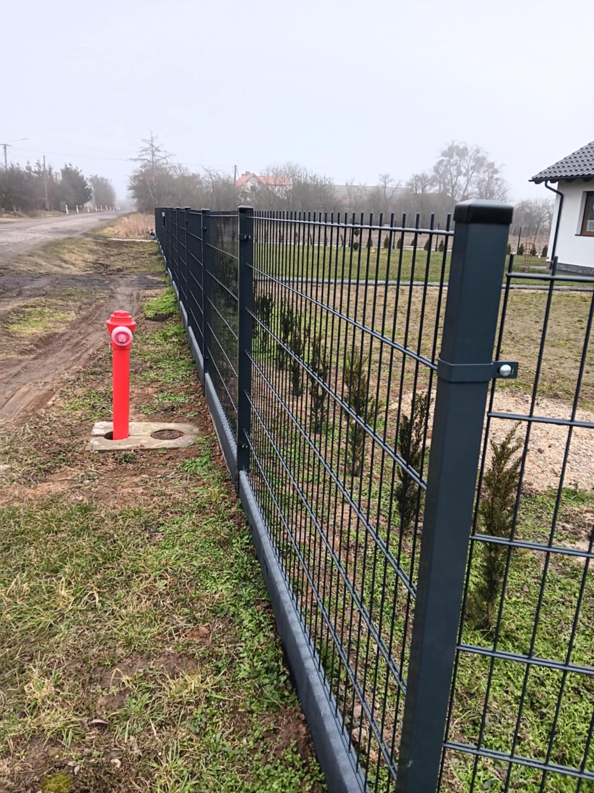 Kompletne ogrodzenie panelowe 2D 203 cm grubość drutu 5/4/5